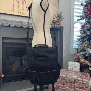 Everki Laptop Messenger Bag Black Travel bag- Checkpoint friendly